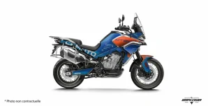 CFMOTO 800MT RACEWAY