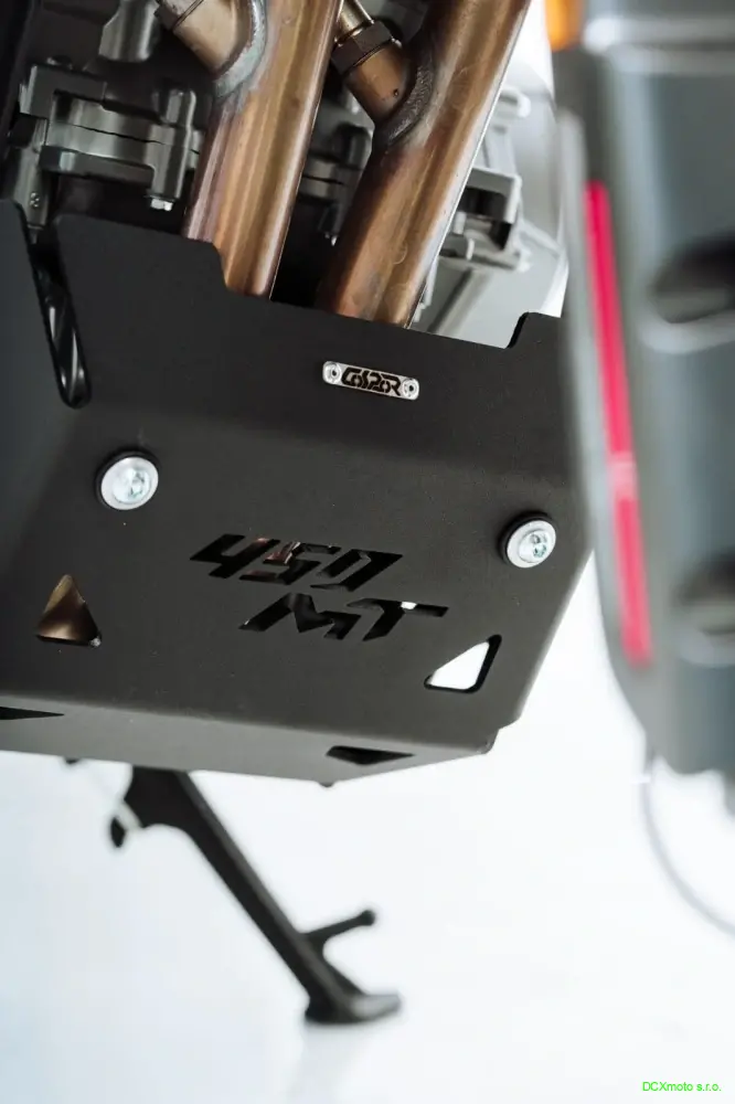Kryt motoru 450MT