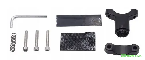 UNIVERZÁLNÍ DRŽÁK NA MOTORKU PRO TELEFON S USB NABÍJEČKOU