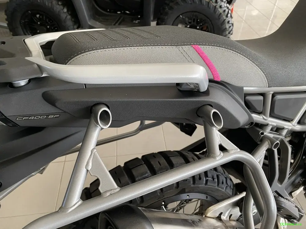 450MT Držáky bočních kufrů a brašen CFMOTOWestwind
