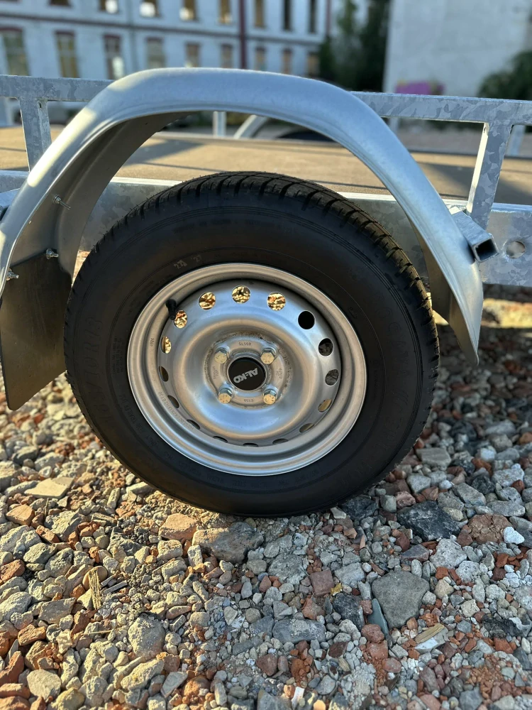 Přívěs P0750H/1