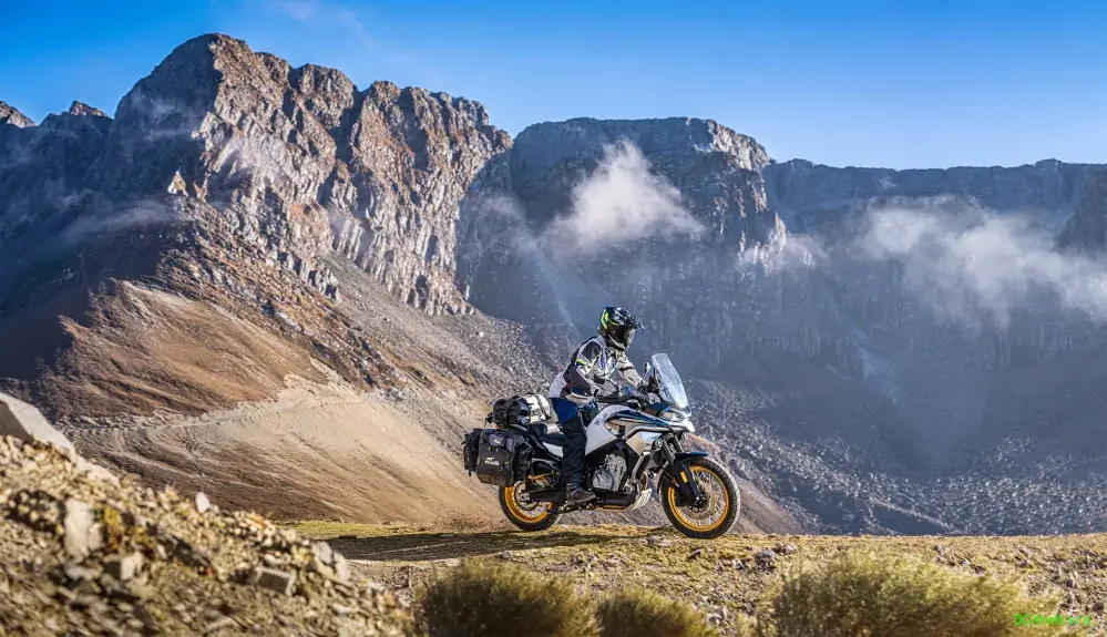 CFMOTO 800MT EXPLORE bílá 