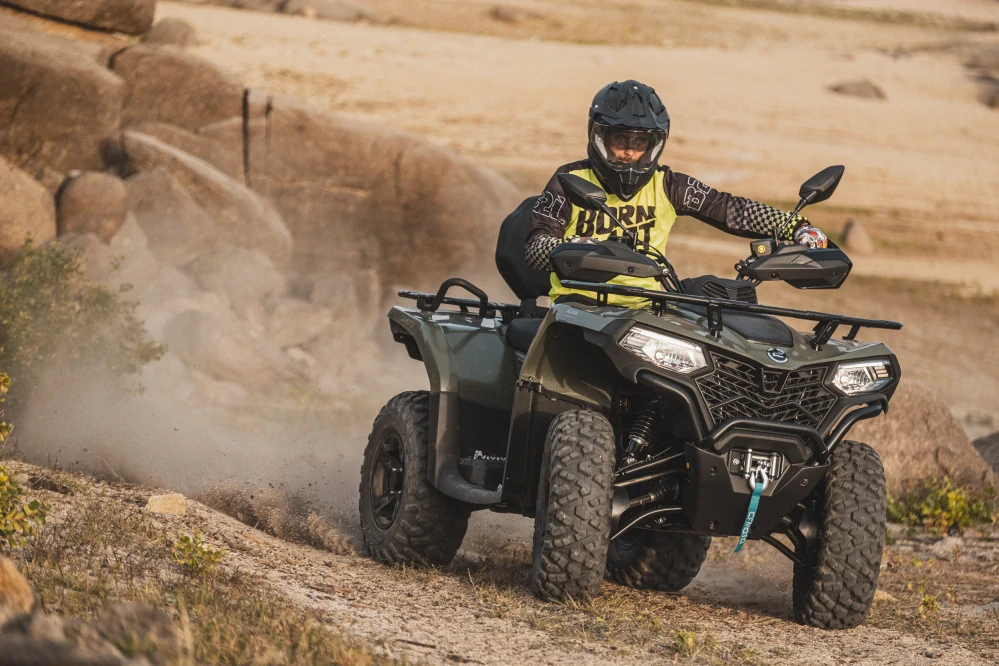 CFMOTO X520 EPS E5+ - zelená - PŘEDNÍ/ZADNÍ RÁM A ZADNÍ BOX ZDARMA!!!