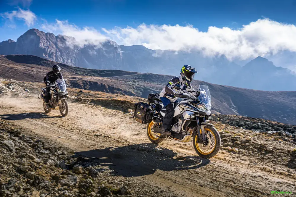 CFMOTO 800MT EXPLORE bílá 