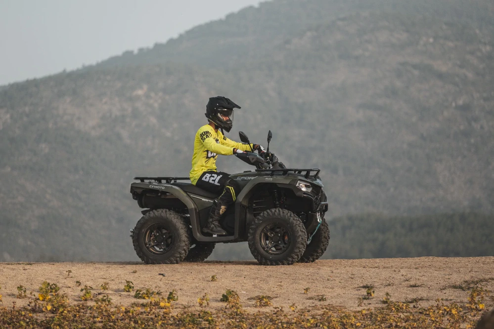 CFMOTO X520 EPS E5+ - zelená - PŘEDNÍ/ZADNÍ RÁM A ZADNÍ BOX ZDARMA!!!