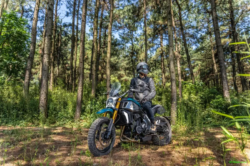 CFMOTO 700 CL-X ADVENTURE